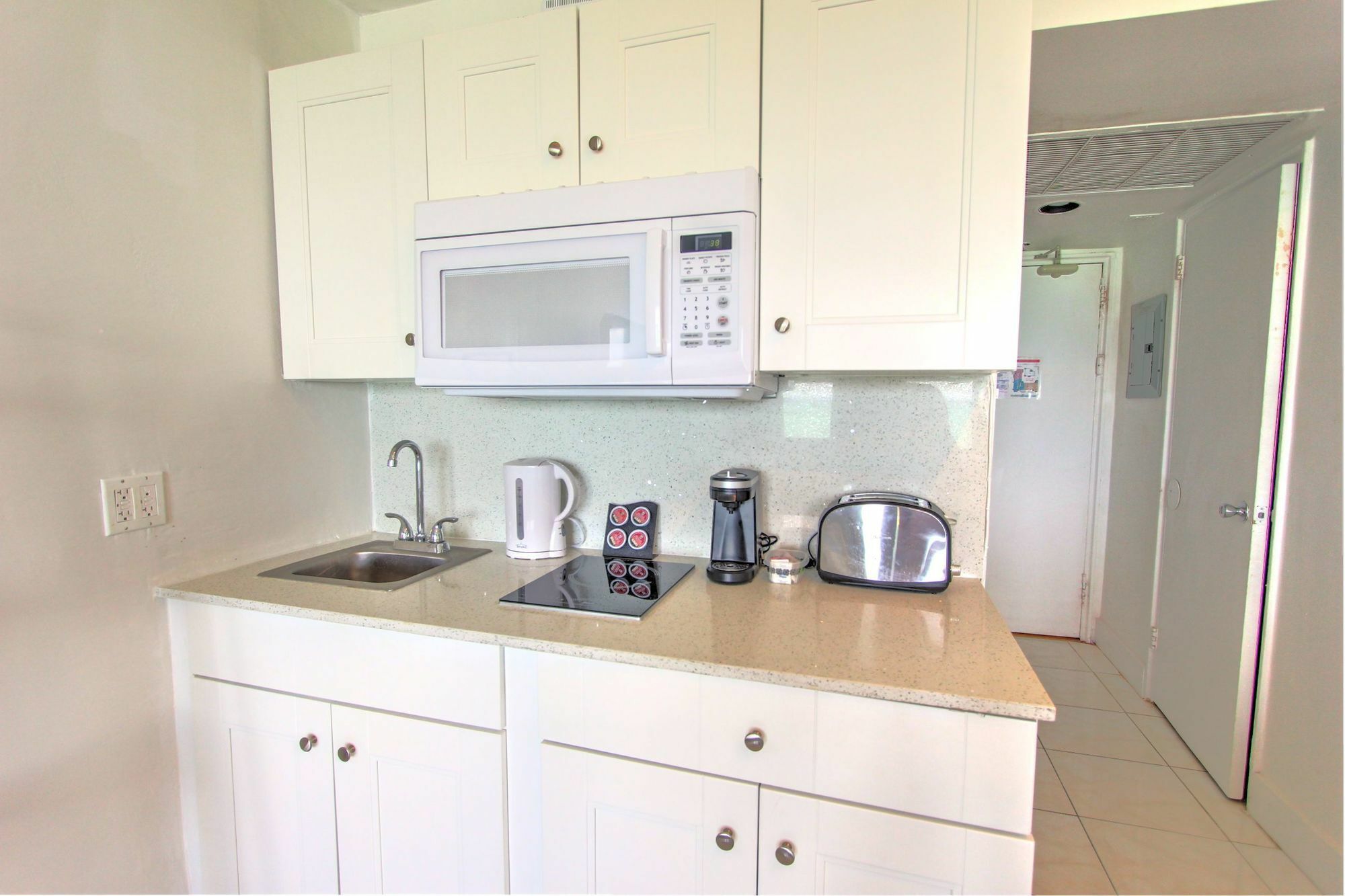 Private Apartments At The Casablanca Miami Beach Esterno foto