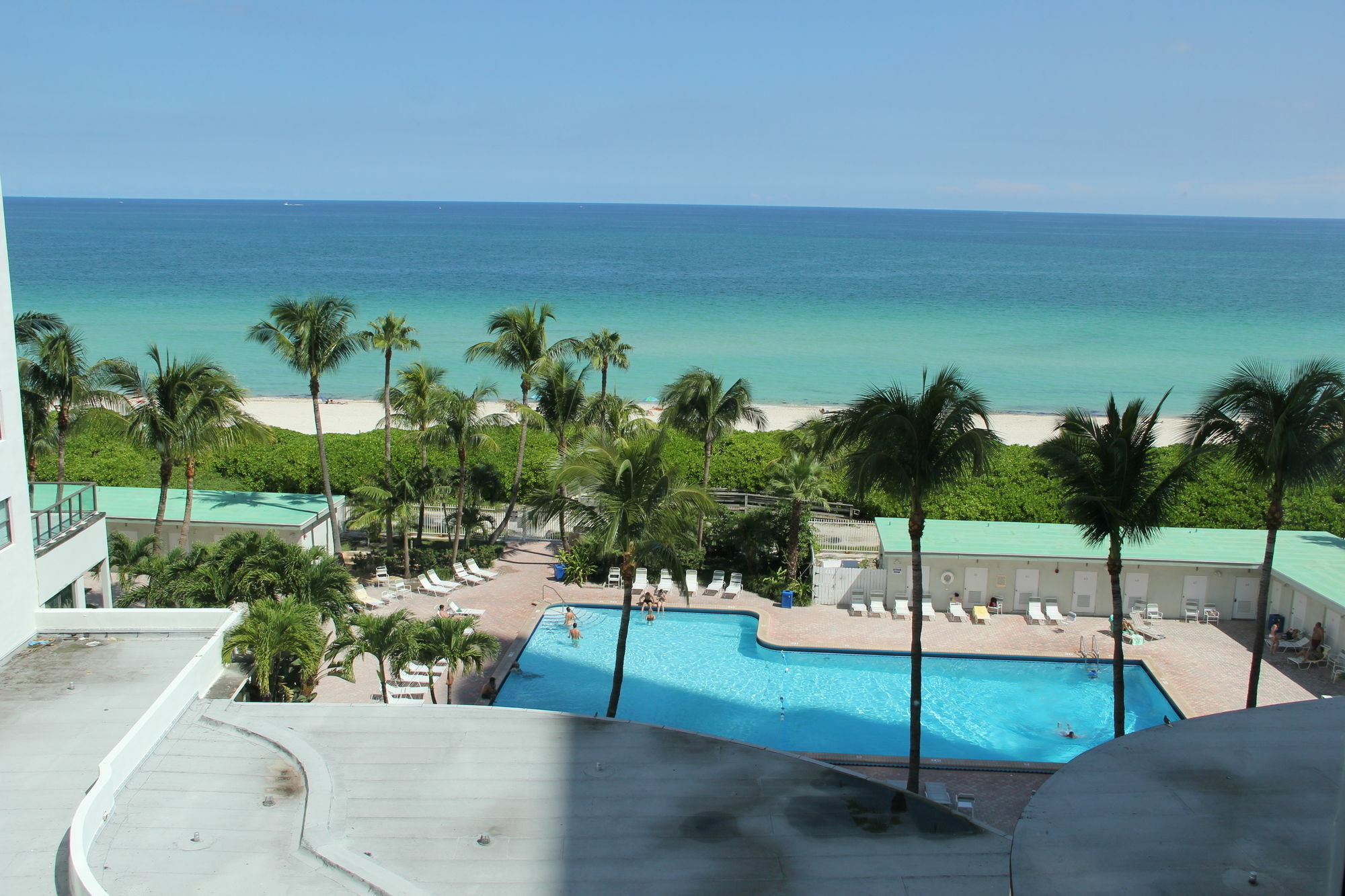 Private Apartments At The Casablanca Miami Beach Esterno foto