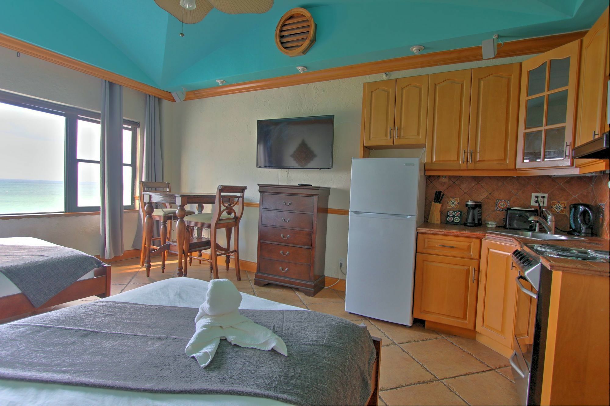 Private Apartments At The Casablanca Miami Beach Esterno foto